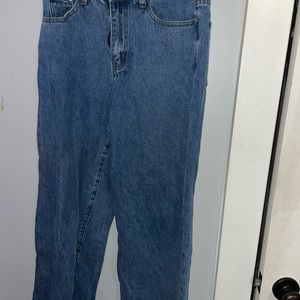 baggy jeans